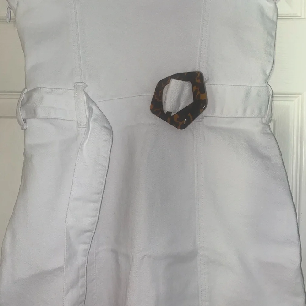 White Midi Denim Dress with Tortoise Accent by Shoe Dazzle EUC - Picture 2 of 12